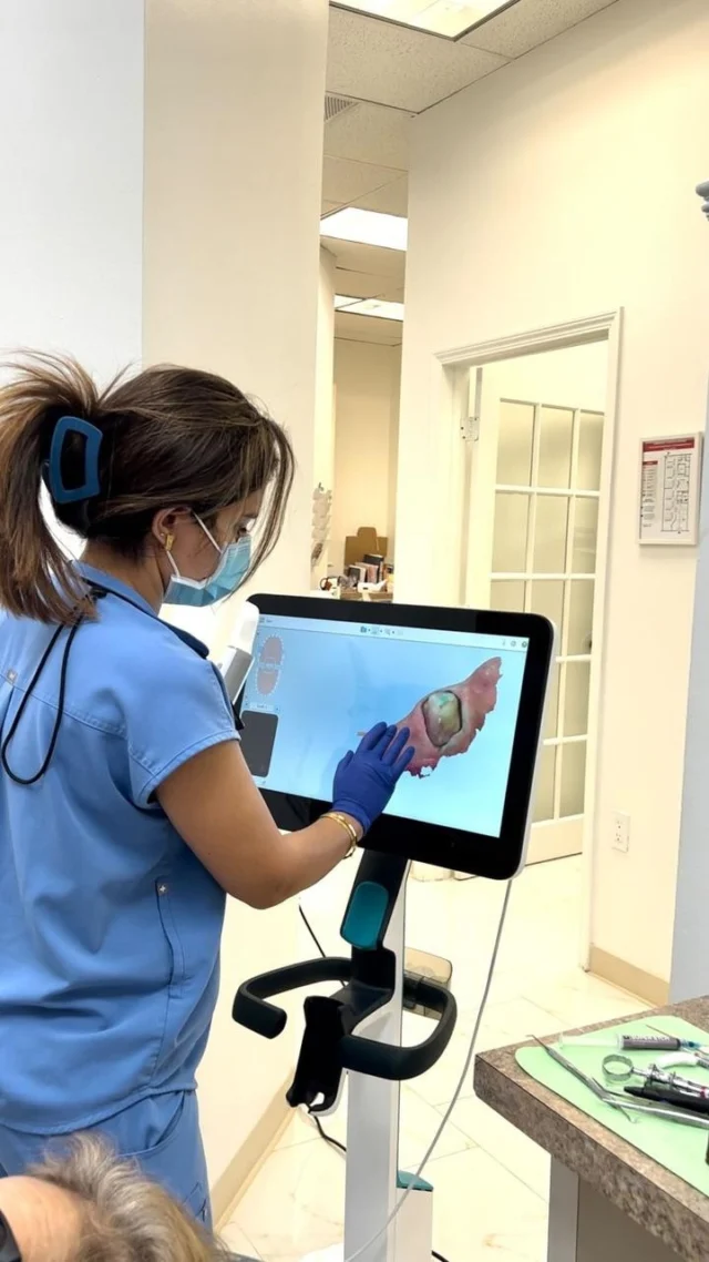 All kinds of dental services in our office 🤍
.
.
.
.
#dentist #veneers #dentistry #glorioussmiles #teethwhitening #dentalcrowns #dentalimplants #hollywoodsmile #healthyteeth #oralhealth #floss #dentaltalk #teethcleaning #crowns #emax #invisaling